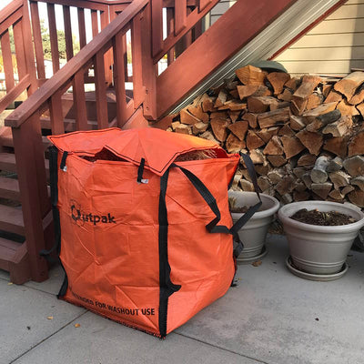 Storing an Outpak Debris Bag by a house